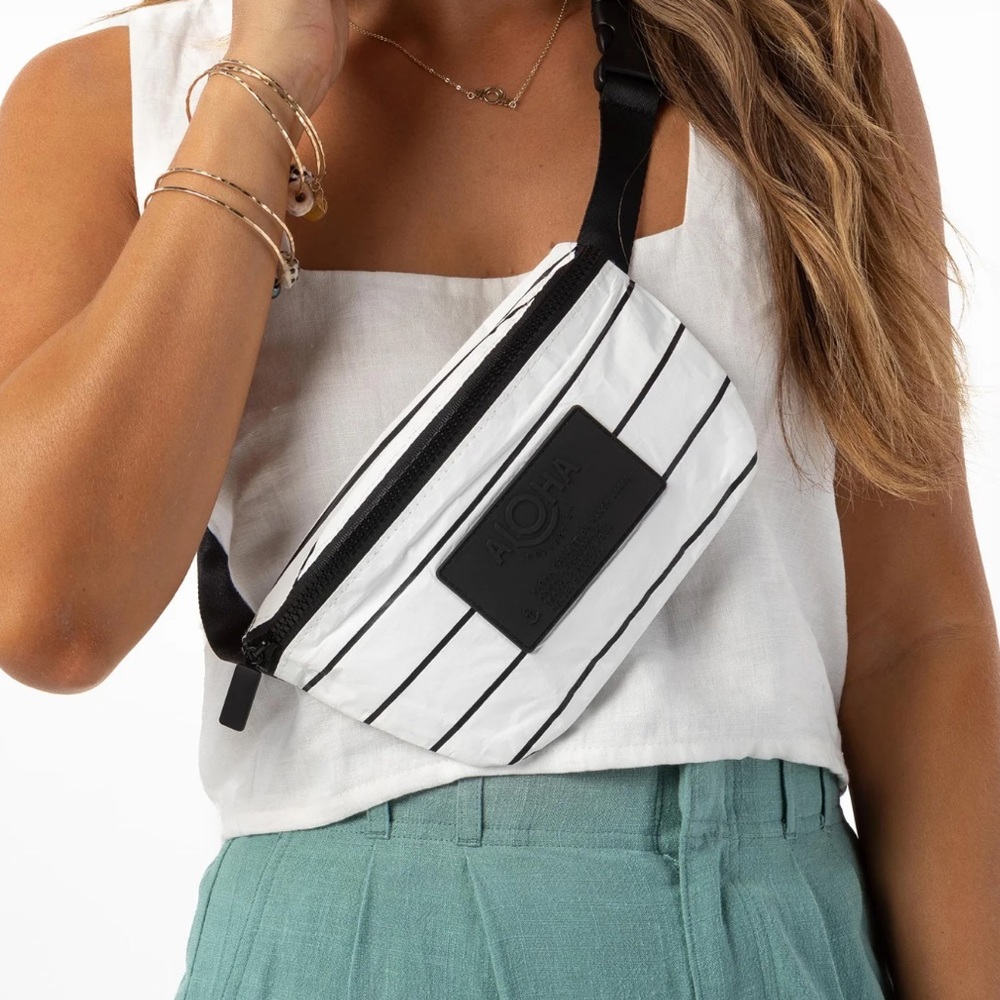 Aloha Collection Mini Hip Pack